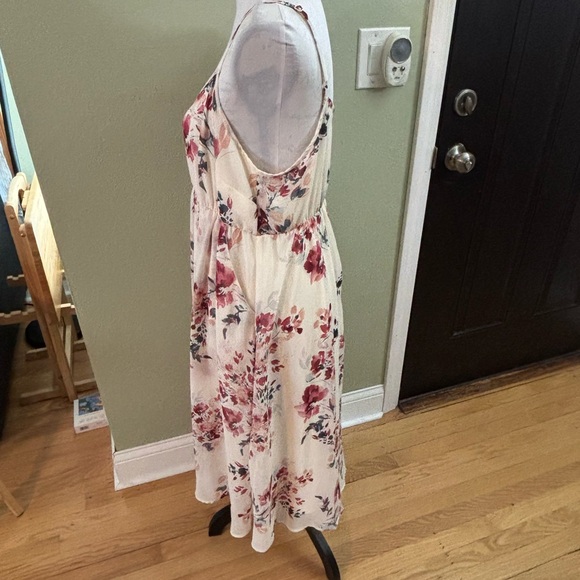 Torrid Red Sleeveless Spaghetti Strap Sundress - Picture 2 of 3